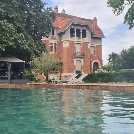 Chateau Mezger Panzió Albefeuille-Lagarde