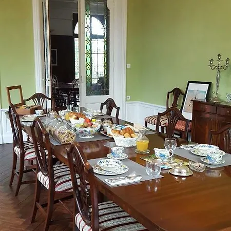 Chateau Mezger Bed & Breakfast 3*
