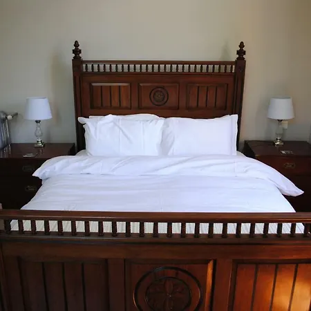 Chateau Mezger Bed & Breakfast *
