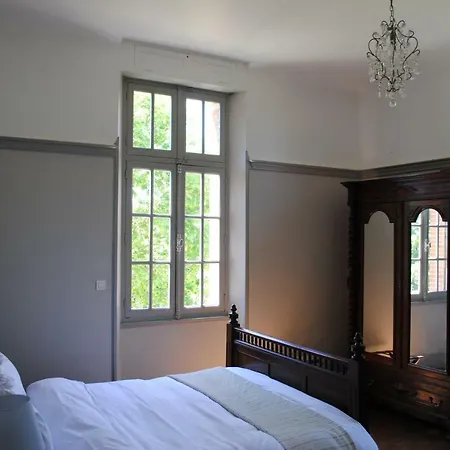 Bed & Breakfast Chateau Mezger *