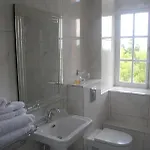 Chateau Mezger Bed and breakfast 3*