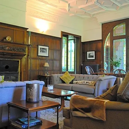 Chateau Mezger 3* Albefeuille-Lagarde