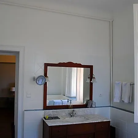 Oda ve Kahvaltı Chateau Mezger 3*