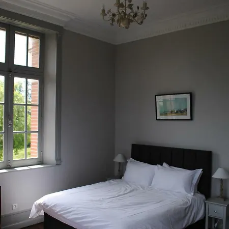 Bed & Breakfast Chateau Mezger 3*