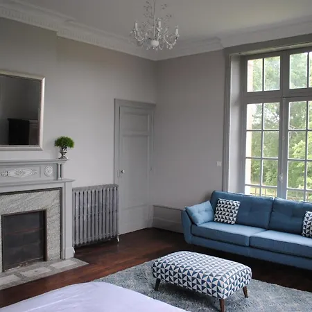 Bed & Breakfast Chateau Mezger 3*