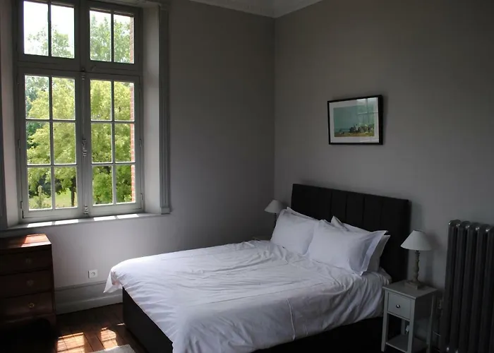 Chateau Mezger Nocleg ze śniadaniem 3*